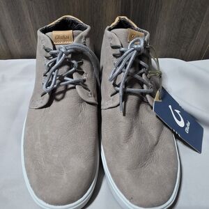 Olukai Men's Gray Casual Shoes Size 9 NEW